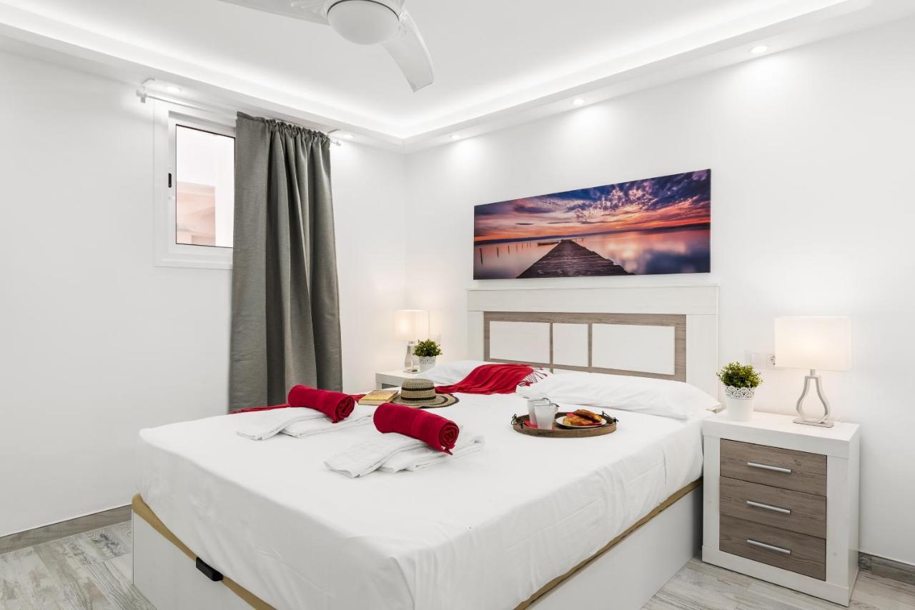 74 Parque Santiago 2 Sea Front Apartment Playa de las Americas  Luaran gambar
