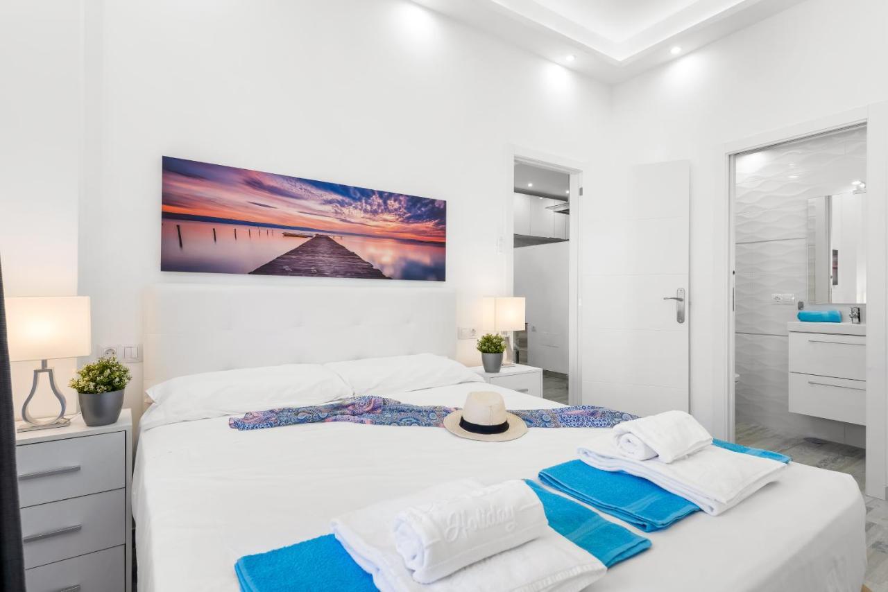 74 Parque Santiago 2 Sea Front Apartment Playa de las Americas  Luaran gambar